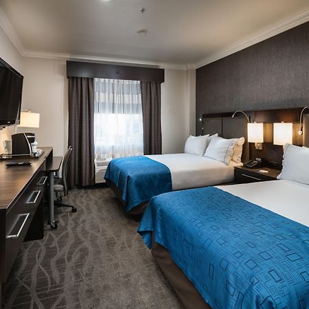 Holiday Inn Express & Suites Santa Clara By Ihg Екстер'єр фото