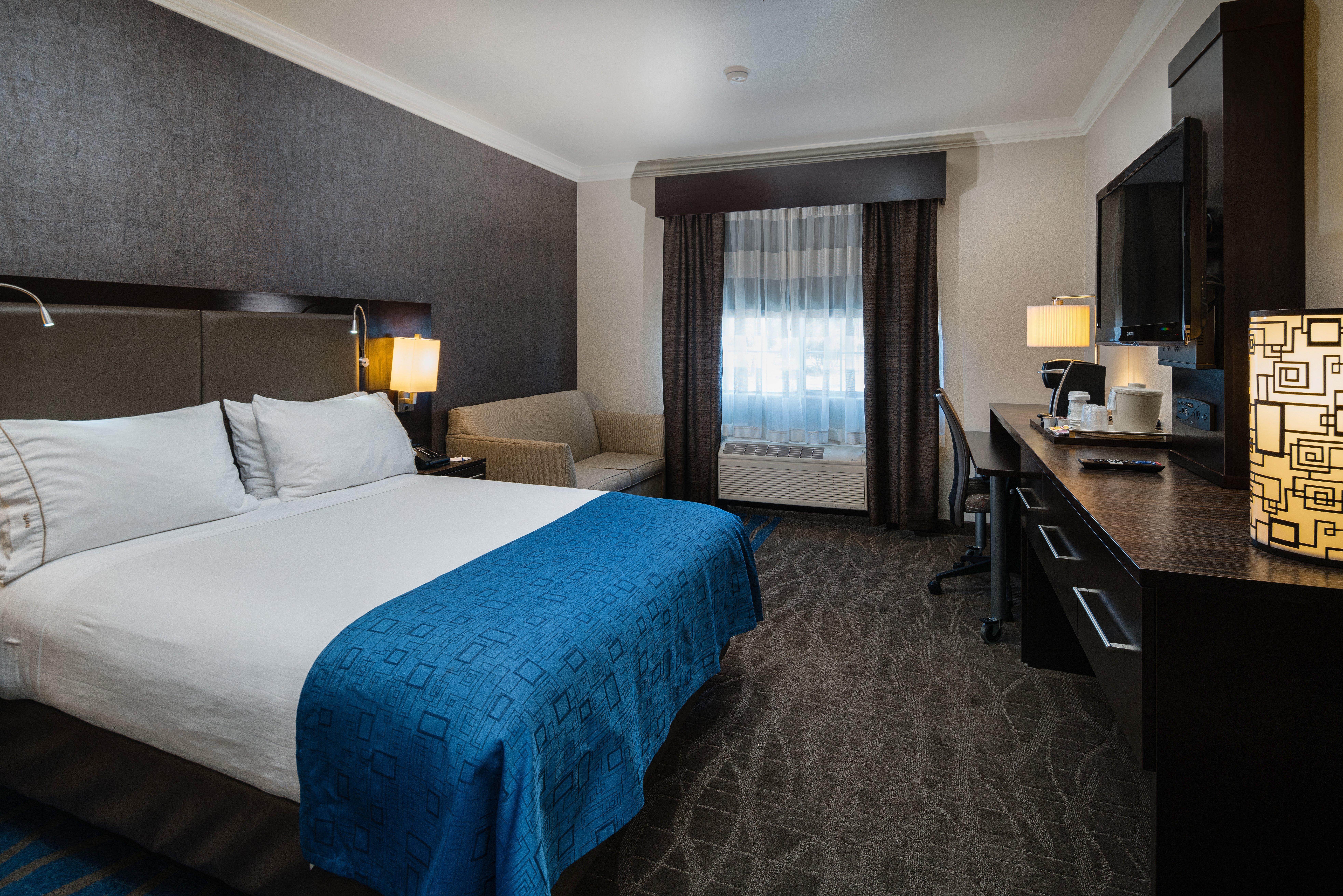 Holiday Inn Express & Suites Santa Clara By Ihg Екстер'єр фото